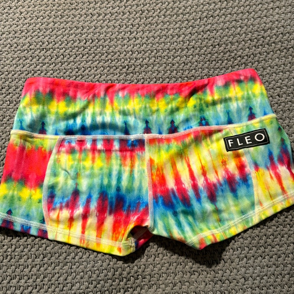 Tie-Dye Fleos!